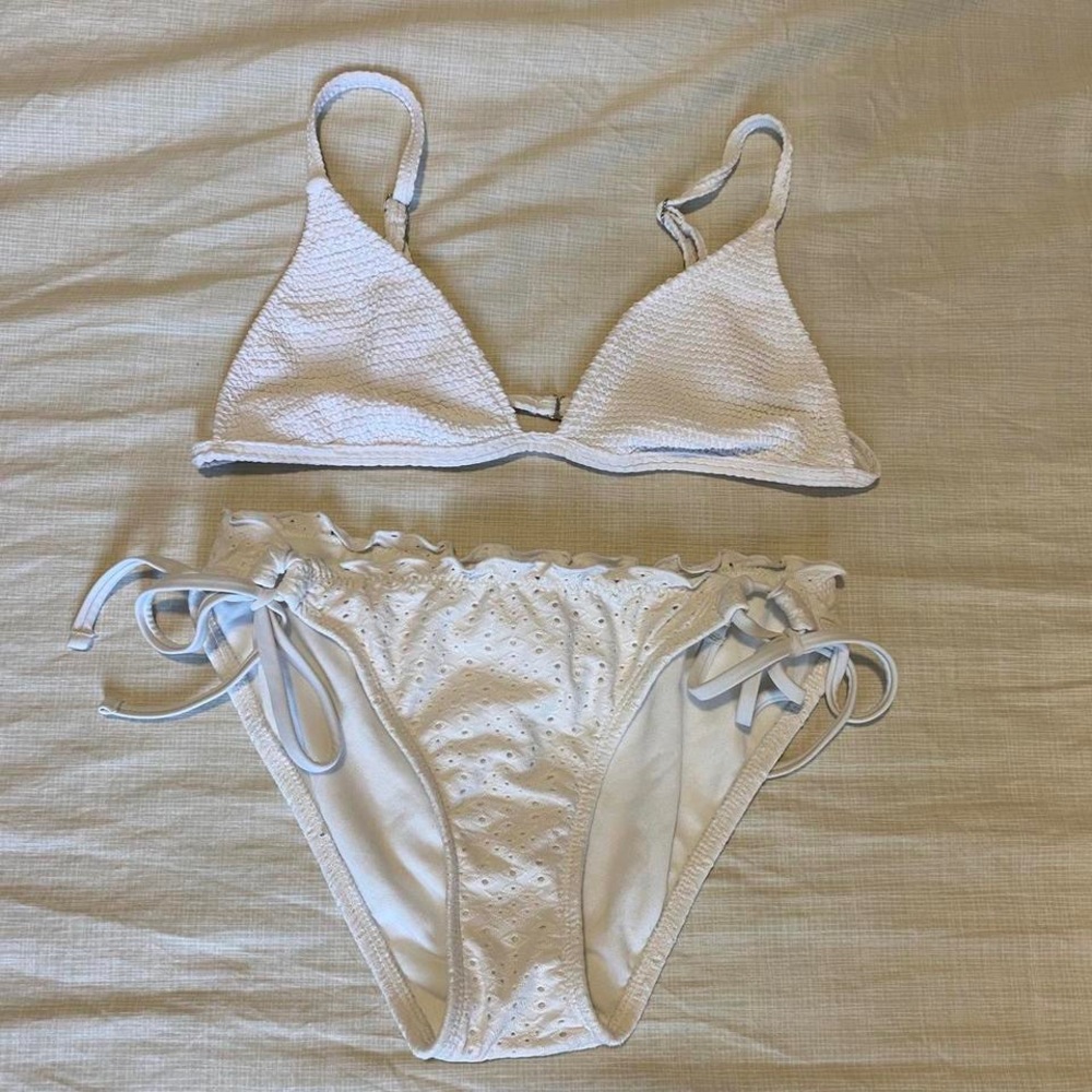Target Xhilaration & Pacsun White Triangle Bikini Set S